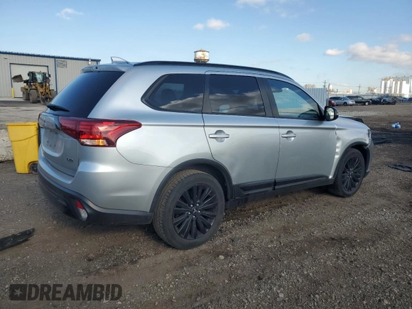 2020 Mitsubishi Outlander SE z VIN JA4AD3A30LZ040995, wystawiony jako Copart lot #53174605 z przebiegiem 139 046 mil mil oraz Szkoda całkowita • Salvage title. Historia ofert i sprzedaży dostępna na DreamBid. Obrazek 3.