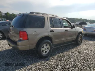 2005 Ford Explorer XLT with VIN 1FMZU63K25UA96267, listed as a Copart auction lot 56800105 with 255,774 mi miles and Salvage title. Bid and sale history available at DreamBid. Image 3.