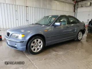 2002 BMW 3 Series 325i with VIN WBAEV33442KL75224, listed as a Copart auction lot 42778095 with 229,867 mi miles and Non Repairable. Bid and sale history available at carsss.com. Image 1.