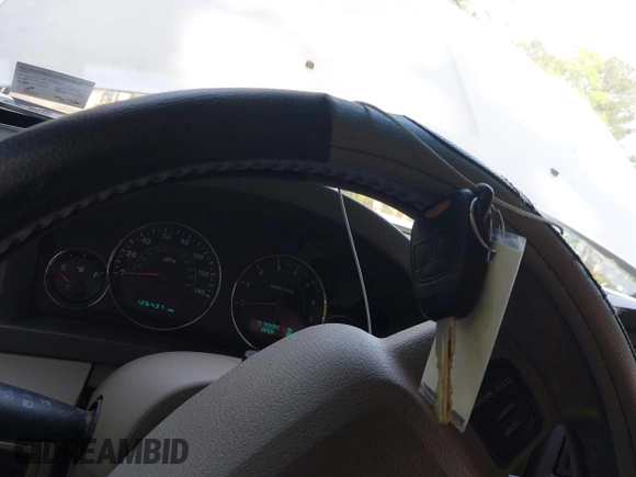 2005 Jeep Grand Cherokee Limited with VIN 1J8HR58225C639457, listed as a IAAI auction lot 42431008 with 126,437 mi miles and . Bid and sale history available at DreamBid. Image 11.