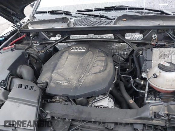 2018 Audi Q5 Premium Plus with VIN WA1BNAFY8J2087305, listed as a IAAI auction lot 41961830 with 128,163 mi miles. Bid and sale history available at carsss.com. Image 10.