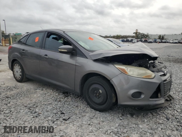 2013 Ford Focus SE z VIN 1FADP3F24DL306944, wystawiony jako Copart lot #47804695 z przebiegiem 170 423 mil mil oraz Nie do naprawy • Non repairable. Historia ofert i sprzedaży dostępna na DreamBid. Obrazek 4.