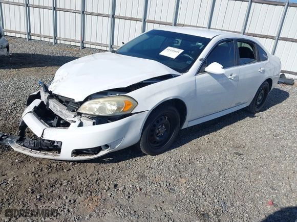 2013 Chevrolet Impala Police with VIN 2G1WD5E34D1265263, listed as a IAAI auction lot 41115415 with 191,679 mi miles. Bid and sale history available at carsss.com. Image 17.