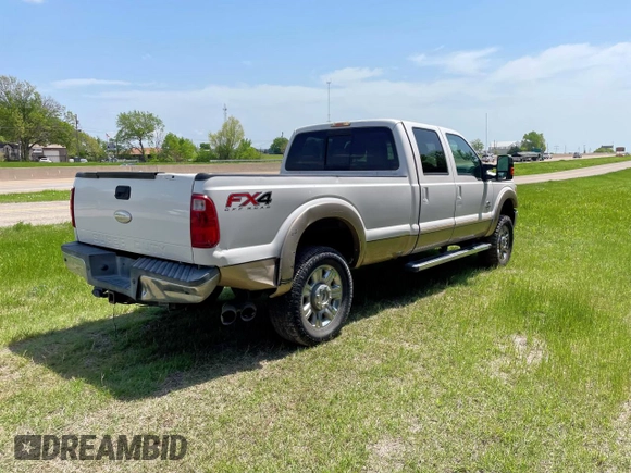2012 Ford F-350 XL with VIN 1FT8W3BT6CEB57615, listed as a Copart auction lot 63134055 with 307,709 mi miles and Clean title. Bid and sale history available at DreamBid. Image 4.