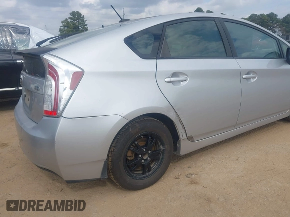 2013 Toyota Prius One with VIN JTDKN3DU0D5632336, listed as a IAAI auction lot 41510457 with 152,943 mi miles. Bid and sale history available at carsss.com. Image 6.