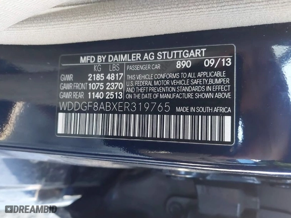 2014 Mercedes-Benz C-Class C 300 Sport with VIN WDDGF8ABXER319765, listed as a IAAI auction lot 41759219 with 117,637 mi miles. Bid and sale history available at carsss.com. Image 9.