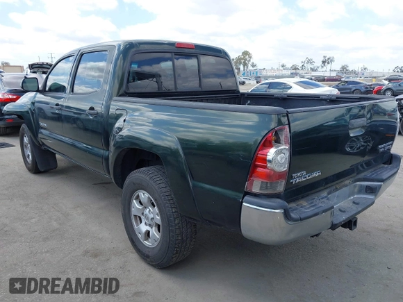 2013 Toyota Tacoma PreRunner with VIN 3TMJU4GN5DM142445, listed as a IAAI auction lot 42229447 with 139,779 mi miles and . Bid and sale history available at DreamBid. Image 3.