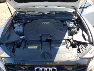 2019 Audi Q8 Premium Plus with VIN WA1EVAF16KD028310, listed as a Copart auction lot 44517773 with 49,088 mi miles. Bid and sale history available at carsss.com. Image 13.