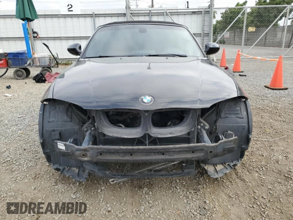 2010 BMW 1 Series 128i with VIN WBAUN1C58AVH82133, listed as a Copart auction lot 63510573 with Not provided miles and Salvage title. Bid and sale history available at DreamBid. Image 5.