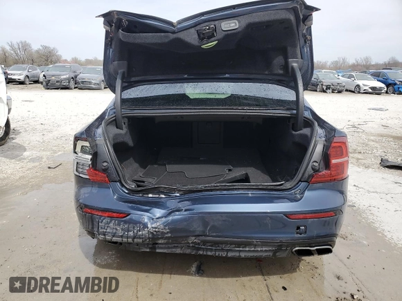 2020 Volvo S60 Momentum with VIN 7JR102FK4LG046842, listed as a Copart auction lot 49681585 with 42,047 mi miles and Salvage Title. Bid and sale history available at carsss.com. Image 6.
