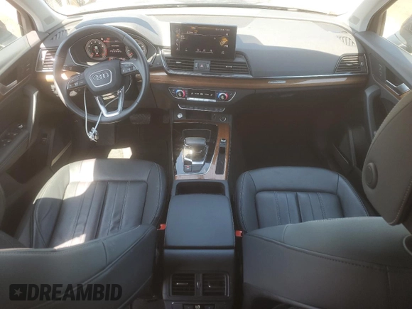 2021 Audi Q5 Premium Plus with VIN WA1BAAFY8M2118102, listed as a Copart auction lot 61657375 with 22,827 mi miles and Salvage title. Bid and sale history available at DreamBid. Image 8.