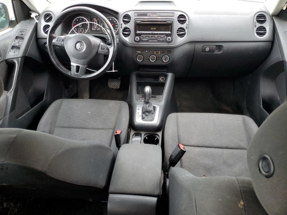 2013 Volkswagen Tiguan S with VIN WVGAV3AX2DW620818, listed as a Copart auction lot 53974985 with 135,075 mi miles and Salvage title. Bid and sale history available at DreamBid. Image 8.