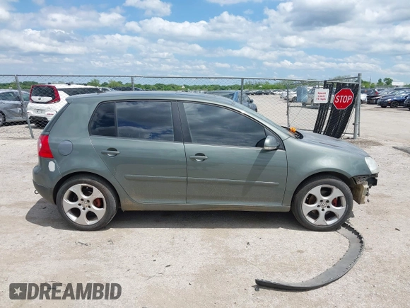 2007 Volkswagen Rabbit z VIN WVWDR71K17W224630, wystawiony jako IAAI lot #42113287 z przebiegiem 205 748 mil mil oraz . Historia ofert i sprzedaży dostępna na DreamBid. Obrazek 13.