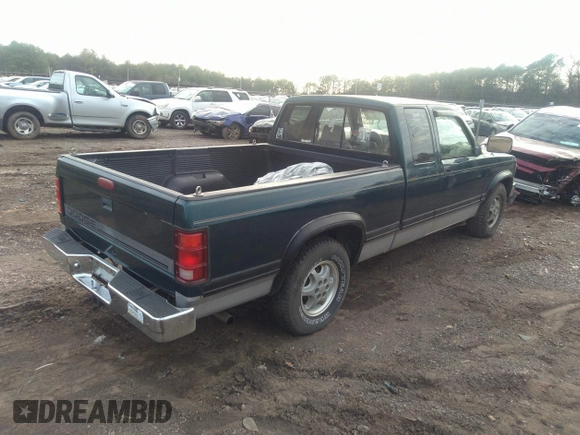 1995 Dodge Dakota with VIN 1B7GL23XXSS332819, listed as a IAAI auction lot 40612186 with 169,496 mi miles and . Bid and sale history available at DreamBid. Image 4.