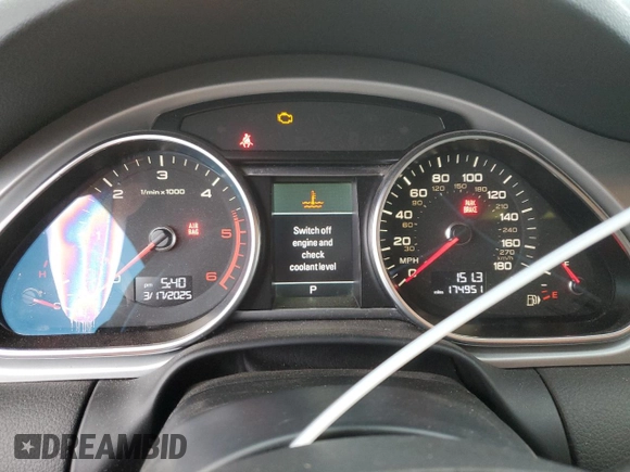 2013 Audi Q7 Prestige with VIN WA1VMAFE5DD012415, listed as a Copart auction lot 48998785 with 174,951 mi miles and Salvage title. Bid and sale history available at DreamBid. Image 9.