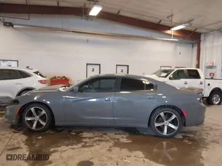 2017 Dodge Charger SE with VIN 2C3CDXBG0HH546619, listed as a IAAI auction lot 41617484 with 105,574 mi miles. Bid and sale history available at carsss.com. Image 15.