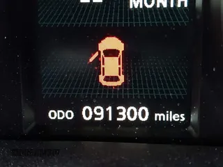 2018 Mitsubishi Outlander ES z VIN JA4AP3AU1JZ005296, wystawiony jako IAAI lot #42327265 z przebiegiem 91 300 mil mil oraz . Historia ofert i sprzedaży dostępna na DreamBid. Obrazek 15.