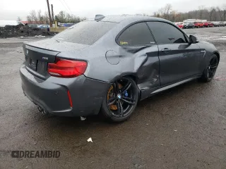 2018 BMW M2 z VIN WBS1J5C54J7B70369, wystawiony jako Copart lot #47759695 z przebiegiem 51 189 mil mil oraz Szkoda całkowita • Salvage title. Historia ofert i sprzedaży dostępna na DreamBid. Obrazek 3.