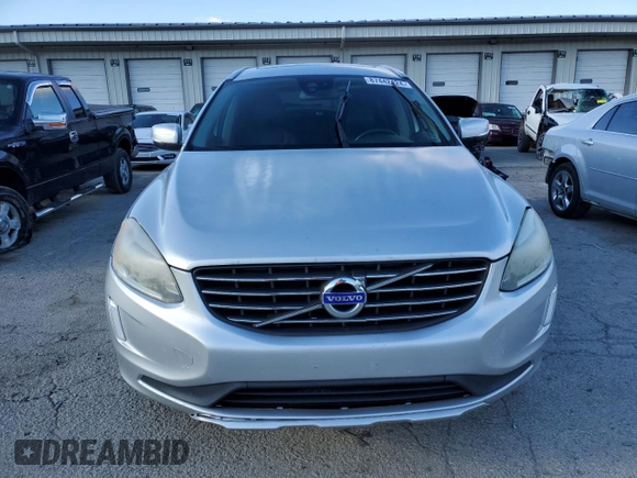 2015 Volvo XC60 T5 Drive-E Premier z VIN YV426MDB5F2589356, wystawiony jako Copart lot #87442424 z przebiegiem 201 631 mil mil oraz Czysty tytuł • Clean title. Historia ofert i sprzedaży dostępna na DreamBid. Obrazek 5.