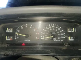 1994 Toyota Pickup with VIN 4TARN93P4RZ266079, listed as a Copart auction lot 52375385 with 165,824 mi miles and Clean title. Bid and sale history available at DreamBid. Image 9.