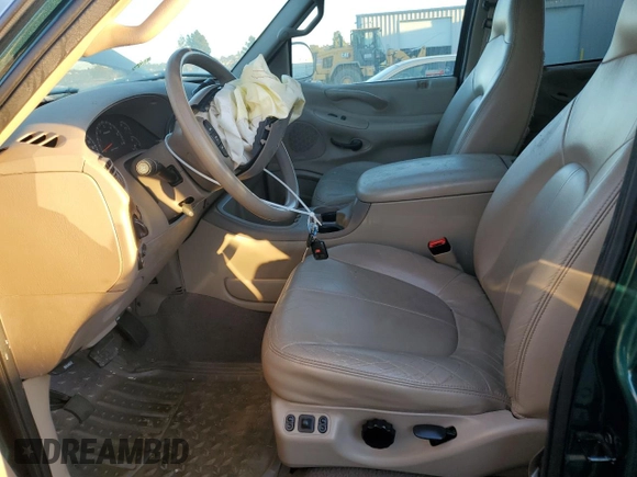 2000 Ford Expedition XLT with VIN 1FMRU1666YLA59489, listed as a Copart auction lot 42257505 with Not Provided miles and Salvage Title. Bid and sale history available at DreamBid. Image 7.