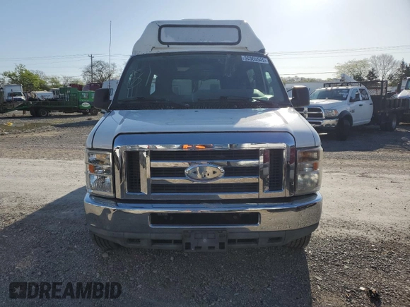 2014 Ford Econoline Cargo with VIN 1FTNS2EL3EDA22315, listed as a Copart auction lot 50365545 with 198,070 mi miles and Salvage Title. Bid and sale history available at DreamBid. Image 5.