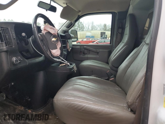 2020 Chevrolet Express Cargo Van with VIN 1GCWGAFG5L1254320, listed as a Copart auction lot 39557064 with 0 mi miles and Salvage Title. Bid and sale history available at carsss.com. Image 7.
