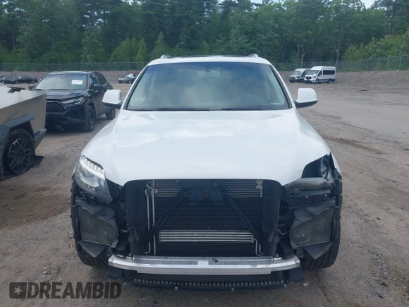 2015 Audi Q7 Premium Plus with VIN WA1LGAFE3FD008123, listed as a IAAI auction lot 42524845 with 94,785 mi miles and . Bid and sale history available at DreamBid. Image 13.