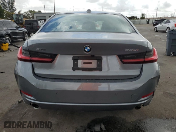 2025 BMW 3 Series 330i xDrive with VIN 3MW89CW01S8F01583, listed as a Copart auction lot 47929825 with 4,134 mi miles and Clean Title. Bid and sale history available at carsss.com. Image 6.