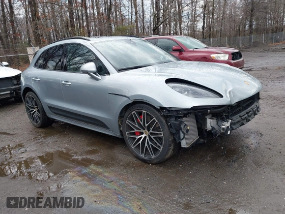 2022 Porsche Macan Turbo with VIN WP1AF2A52NLB31072, listed as a IAAI auction lot 41444252 with 38,595 mi miles and . Bid and sale history available at DreamBid. Image 1.