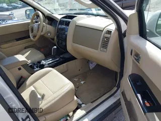 2011 Ford Escape Limited с VIN 1FMCU0EG3BKB23334, выставлен на аукционе IAAI как лот 41883805 с пробегом 201 703 миль миль и . История ставок и продаж доступна на DreamBid. Изображение 5.