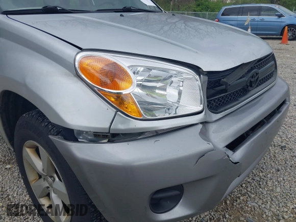 2005 Toyota RAV4 with VIN JTEGD20V750053467, listed as a IAAI auction lot 42127532 with 421,160 mi miles and . Bid and sale history available at DreamBid. Image 6.