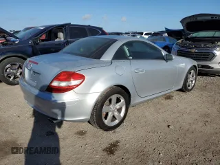 2006 Mercedes-Benz SLK-Class 3.0L with VIN WDBWK54F46F093982, listed as a Copart auction lot 75271914 with Not Provided miles and Salvage Title. Bid and sale history available at carsss.com. Image 3.