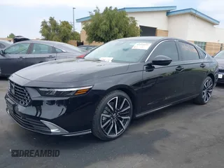 2025 Honda Accord Touring with VIN 1HGCY2F82SA033286, listed as a IAAI auction lot 42110972 with 773 mi miles and . Bid and sale history available at DreamBid. Image 22.