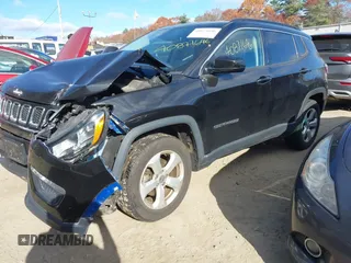 2019 Jeep Compass Latitude with VIN 3C4NJDBB6KT593734, listed as a IAAI auction lot 40871646 with 84,197 mi miles and . Bid and sale history available at DreamBid. Image 2.