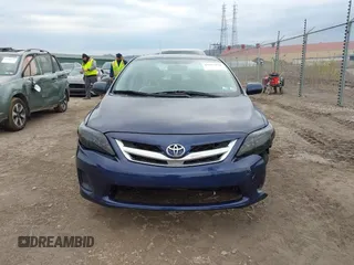 2013 Toyota Corolla L with VIN 2T1BU4EE7DC001683, listed as a IAAI auction lot 42027430 with 138,324 mi miles. Bid and sale history available at carsss.com. Image 12.