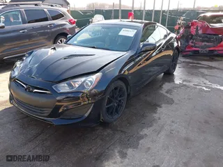 2013 Hyundai Genesis Coupe 2.0T R-Spec with VIN KMHHT6KD8DU107109, listed as a IAAI auction lot 41881177 with 83,774 mi miles. Bid and sale history available at carsss.com. Image 17.