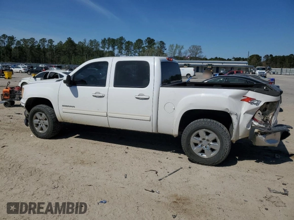 2011 GMC Sierra 1500 SLT с VIN 3GTP2WE39BG360798, выставлен на аукционе Copart как лот 50390925 с пробегом 176 784 миль миль и Списание • Salvage title. История ставок и продаж доступна на DreamBid. Изображение 2.