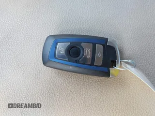 2015 BMW 3 Series 328i с VIN WBA3A5C51FP604734, выставлен на аукционе IAAI как лот 42687621 с пробегом 77 185 миль миль и . История ставок и продаж доступна на DreamBid. Изображение 11.