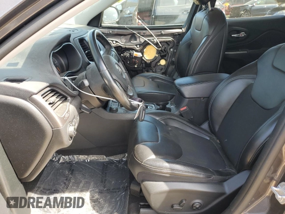 2019 Jeep Cherokee Latitude Plus with VIN 1C4PJMLX7KD271273, listed as a Copart auction lot 56177265 with 116,998 mi miles and Salvage title. Bid and sale history available at DreamBid. Image 7.