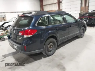 2013 Subaru Outback 2.5i with VIN 4S4BRBAC5D3305691, listed as a IAAI auction lot 42158100 with 190,566 mi miles. Bid and sale history available at carsss.com. Image 4.