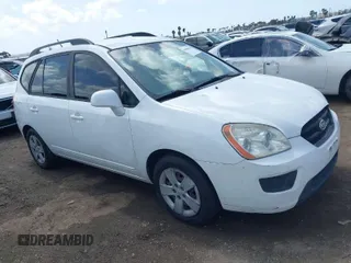 2009 Kia Rondo LX with VIN KNAFG528797266266, listed as a IAAI auction lot 41904944 with 139,028 mi miles. Bid and sale history available at carsss.com. Image 1.