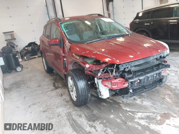 2016 Ford Escape SE z VIN 1FMCU9GX0GUC22139, wystawiony jako IAAI lot #42264326 z przebiegiem 136 650 mil mil oraz . Historia ofert i sprzedaży dostępna na DreamBid. Obrazek 1.