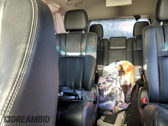 2015 Chrysler Town & Country Touring with VIN 2C4RC1BG8FR739999, listed as a Copart auction lot 45350415 with 133,664 mi miles and Salvage Title. Bid and sale history available at carsss.com. Image 10.