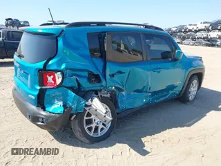 2020 Jeep Renegade Latitude with VIN ZACNJAB10LPM09870, listed as a IAAI auction lot 42063390 with 59,201 mi miles. Bid and sale history available at carsss.com. Image 4.