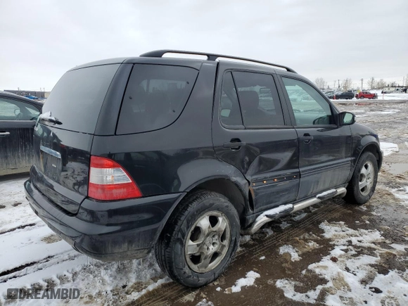 2005 Mercedes-Benz M-Class 3.7L with VIN 4JGAB57E45A539098, listed as a Copart auction lot 51529255 with 186,492 mi miles and Salvage Title. Bid and sale history available at carsss.com. Image 3.