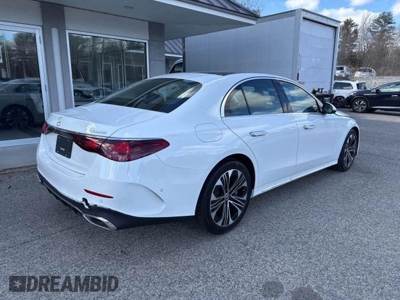 2025 Mercedes-Benz E 350 with VIN W1KLF4HB9SA111397, listed as a IAAI auction lot 41761722 with 50 mi miles and . Bid and sale history available at DreamBid. Image 4.