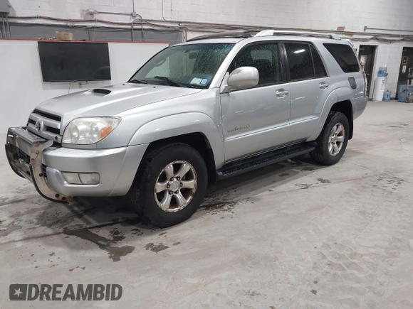 2004 Toyota 4Runner SR5 with VIN JTEBU14R340039078, listed as a IAAI auction lot 42354401 with 319,757 mi miles and . Bid and sale history available at DreamBid. Image 19.