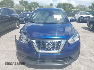2020 Nissan Kicks SV with VIN 3N1CP5CV2LL490321, listed as a IAAI auction lot 41954807 with 105,568 mi miles. Bid and sale history available at carsss.com. Image 12.