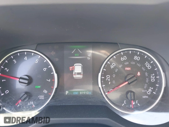 2019 Toyota RAV4 XLE with VIN JTMW1RFV9KD003246, listed as a IAAI auction lot 42115291 with 81,910 mi miles. Bid and sale history available at carsss.com. Image 7.